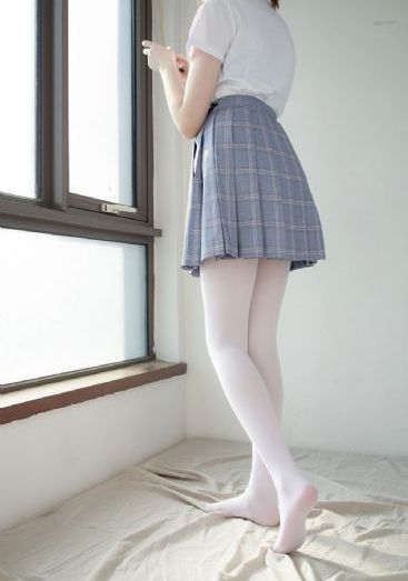亚州av一区_蓝光超清在线观看