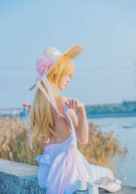 丝袜美腿美女视频一区二区三区四区_剧情片在线手机播放