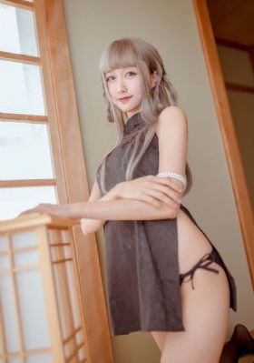 美女学生与洋助教群啪_蓝光手机在线观看